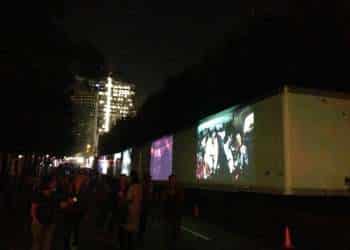 MEMORY LANE_______installation view / 8 projections 300X500 cm each on trucks / Dallas / 2015